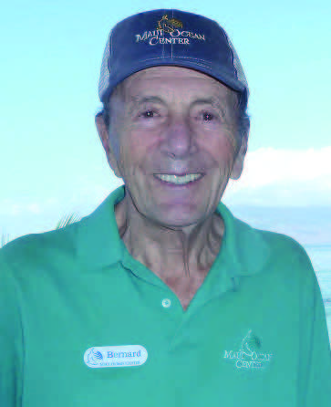 Aquarium Greeter Shows Aloha