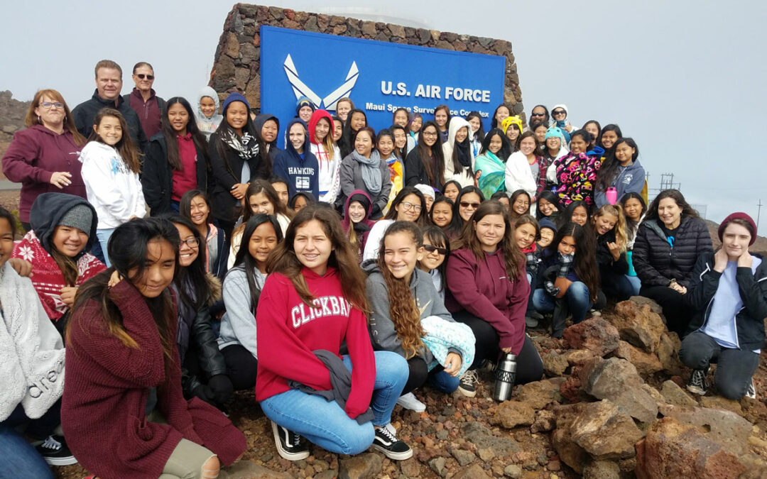 Maui Girls Reach for the Stars