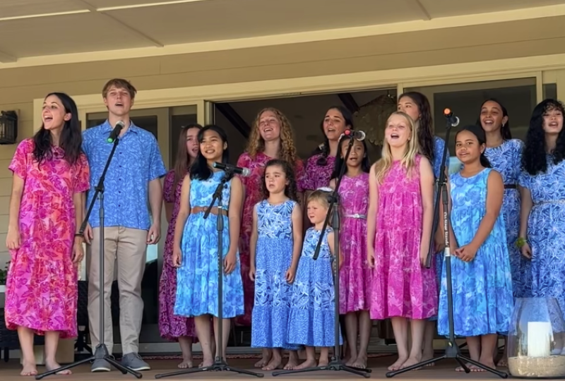 Bringing Music and Compassion to Maui’s Kupuna 