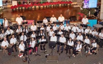 Share the Holiday with the Maui Community Band